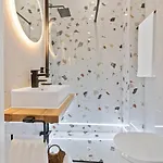 'Old Town Spa' Apartment