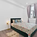 Apartament 'Old Town Spa' Apartment