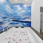 'Old Town Spa' Apartment *
