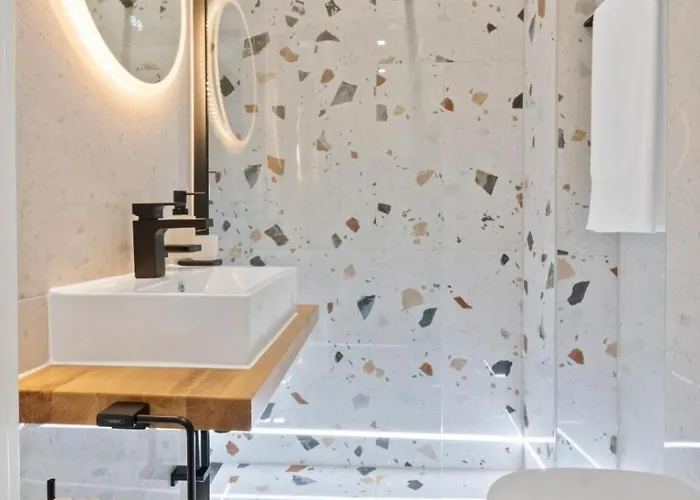 'Old Town Spa' Apartment