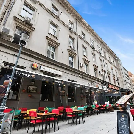 Apartamento Old Town Fun & *